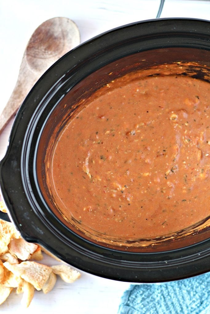 Crock Pot Pizza Dip