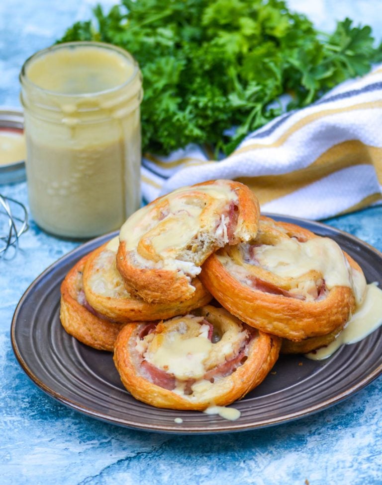 Chicken Cordon Bleu Pinwheels