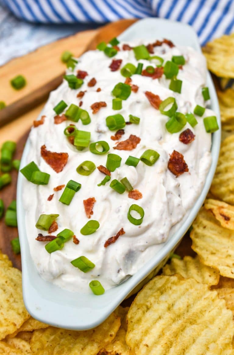 Creamy Bacon Horseradish Dip - 4 Sons 'R' Us