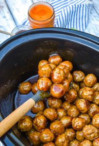 Slow Cooker Honey Buffalo Meatballs - 4 Sons 'R' Us