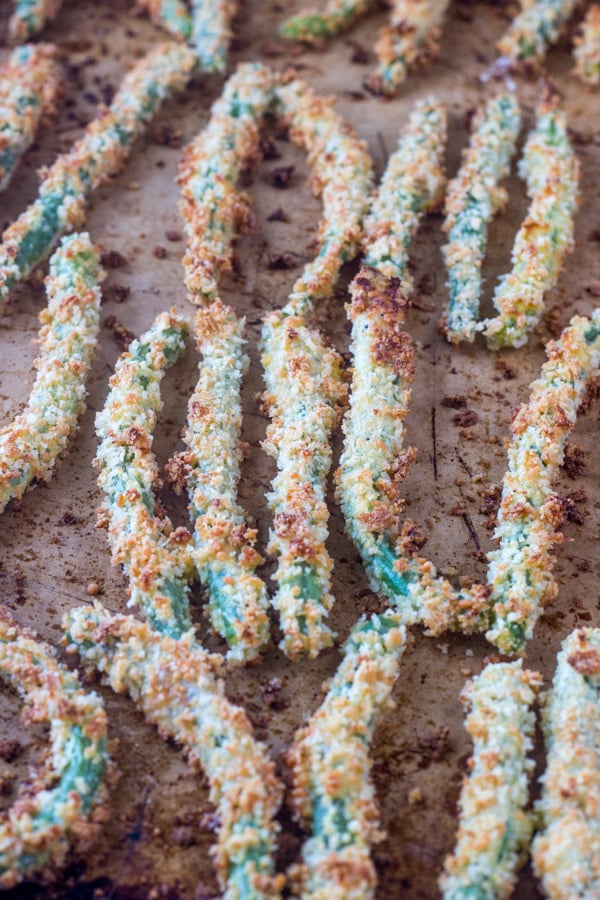 Crispy, Oven Baked Green Bean Fries