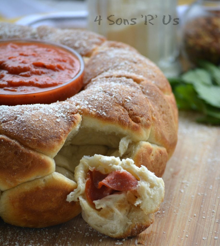 Pepperoni Pizza Pull Apart Bread 3