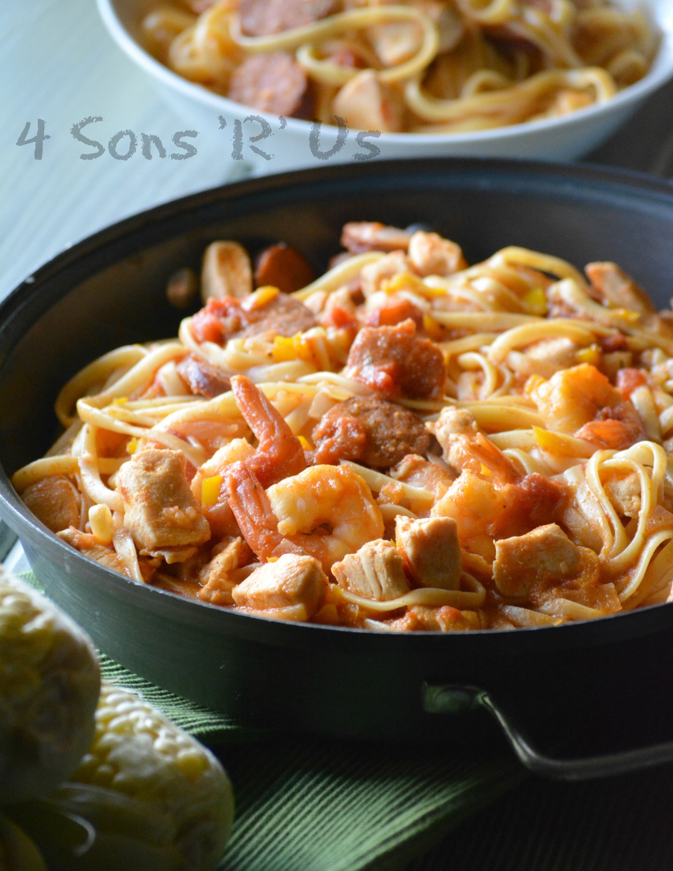 {One Pot Wonder} Jambalaya Pasta 4 Sons 'R' Us