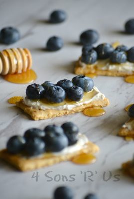 blueberry cheesecake snack bites drizzled with honey