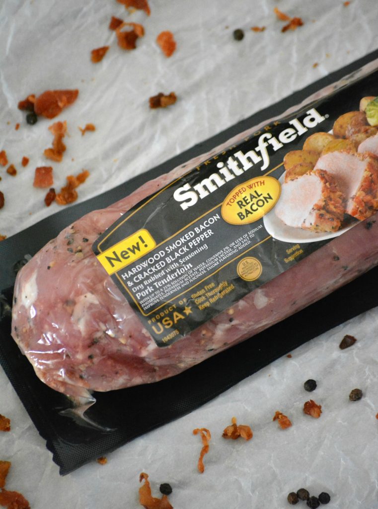 smithfield-hardwood-smoked-bacon-cracked-black-pepper-pork-tenderloin