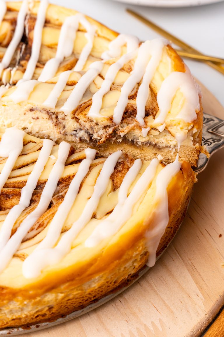 Cinnamon Bun Cheesecake 4 Sons 'R' Us