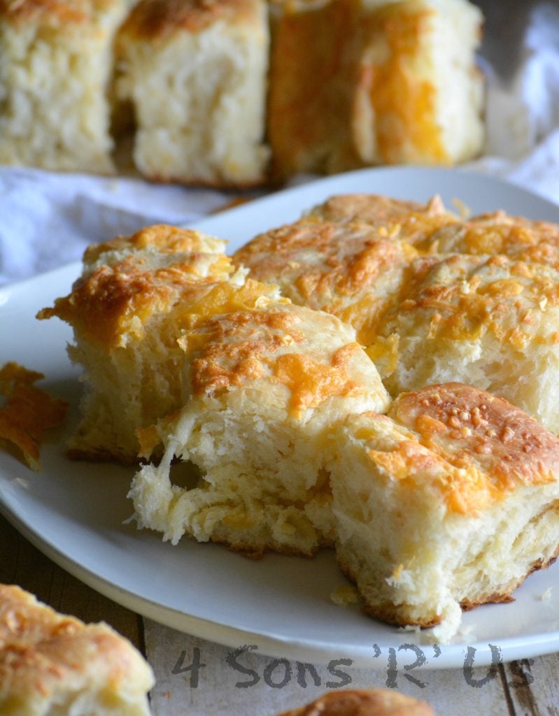 Cheddar Potato Pull Apart Rolls