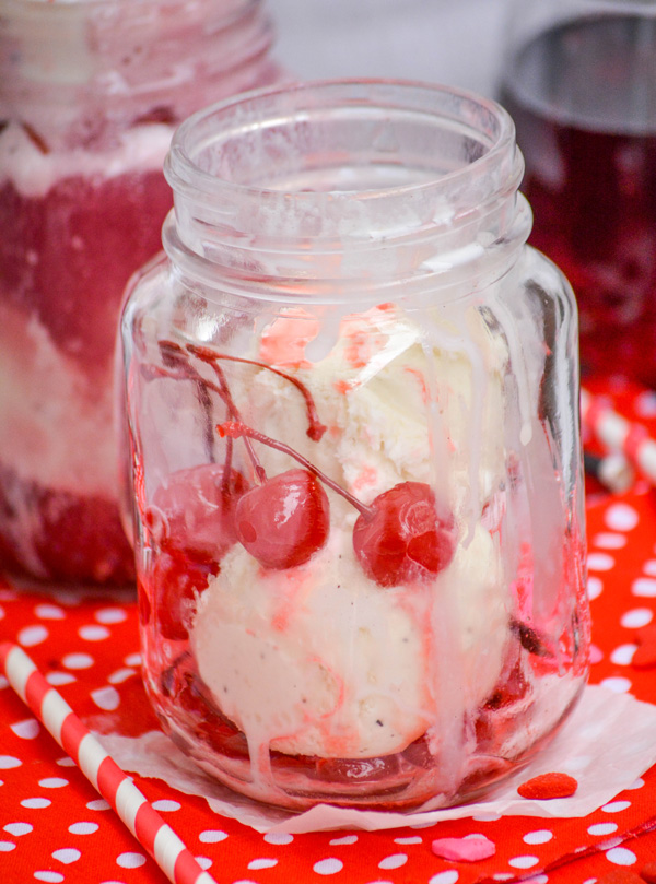 Red Wine Ice Cream Floats