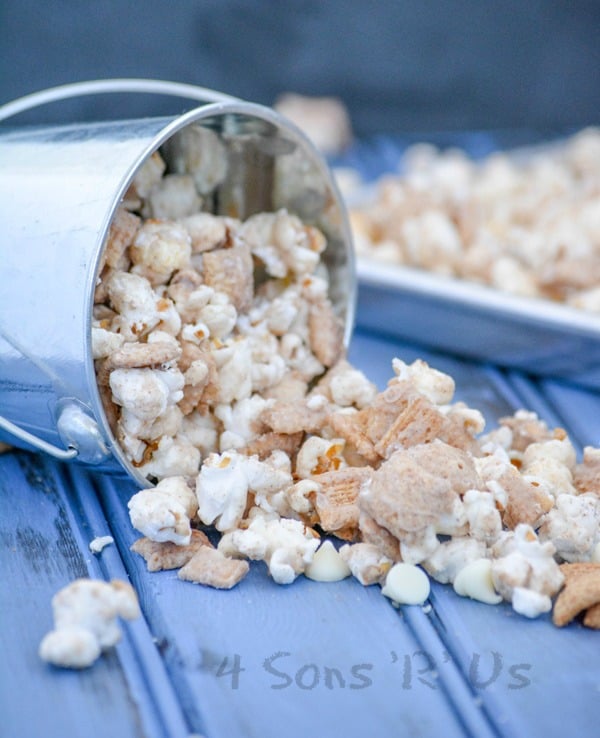 Cinnamon Toast Crunch White Chocolate Popcorn