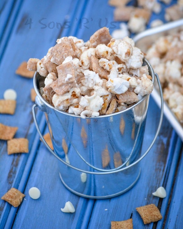 Cinnamon Toast Crunch White Chocolate Popcorn