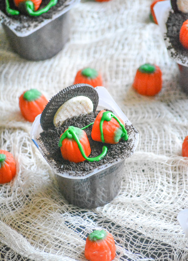 Moonlit Pumpkin Patch Pudding Snacks