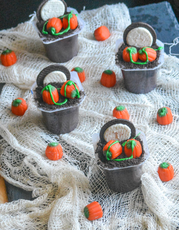 Moonlit Pumpkin Patch Pudding Snacks