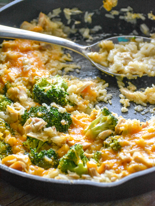 One Pot Cheesy Chicken Broccoli & Rice