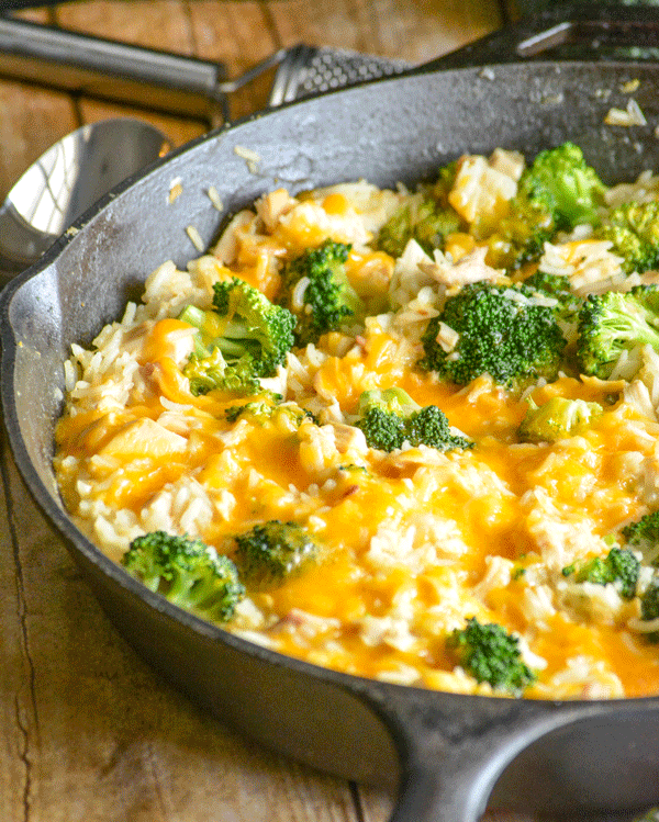 One Pot Cheesy Chicken Broccoli & Rice