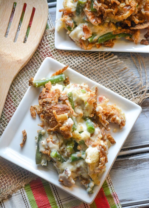 https://dariuscooks.tv/2015/06/green-bean-casserole-bread-pudding/