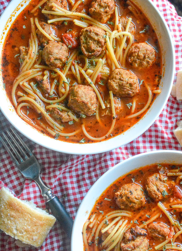 Slow Cooker Spaghetti & Meatballs Soup