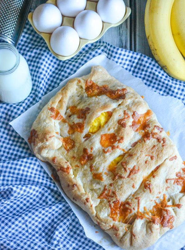 Cheesy Sausage Ham & Egg Breakfast Calzones