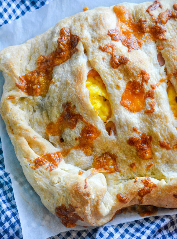 Cheesy Sausage Ham & Egg Breakfast Calzones