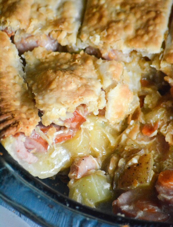 https://4sonrus.com/wp-content/uploads/2018/02/Creole-Pot-Pie-7.jpg