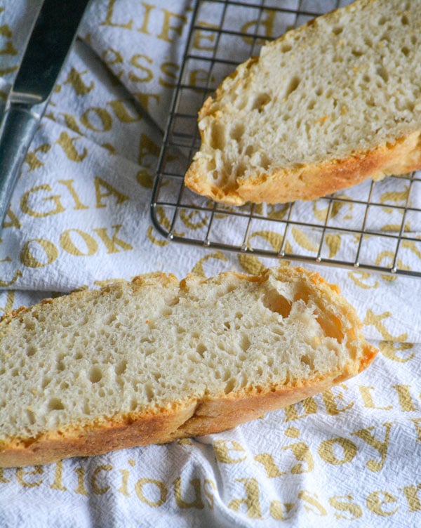 Dutch Oven Artisan White Bread 