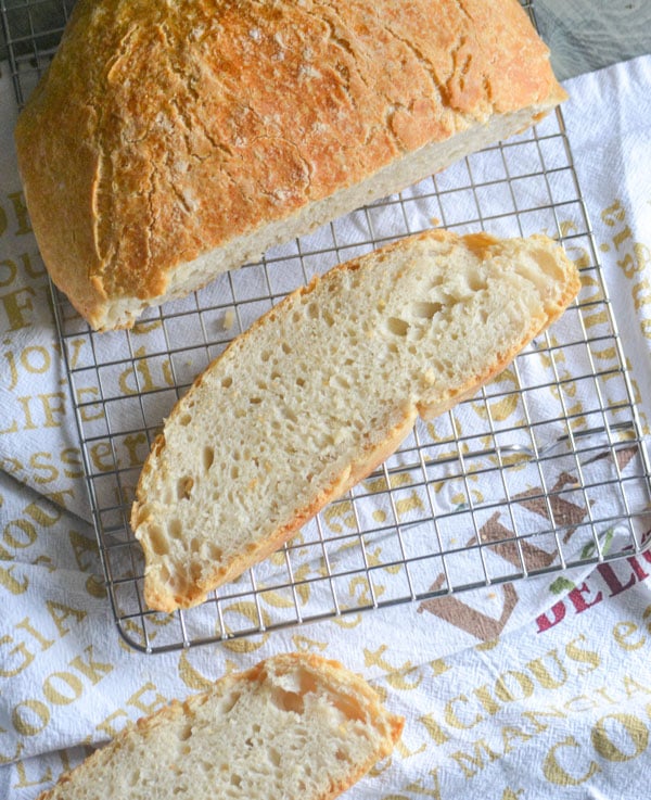 Crusty Dutch Oven Bread