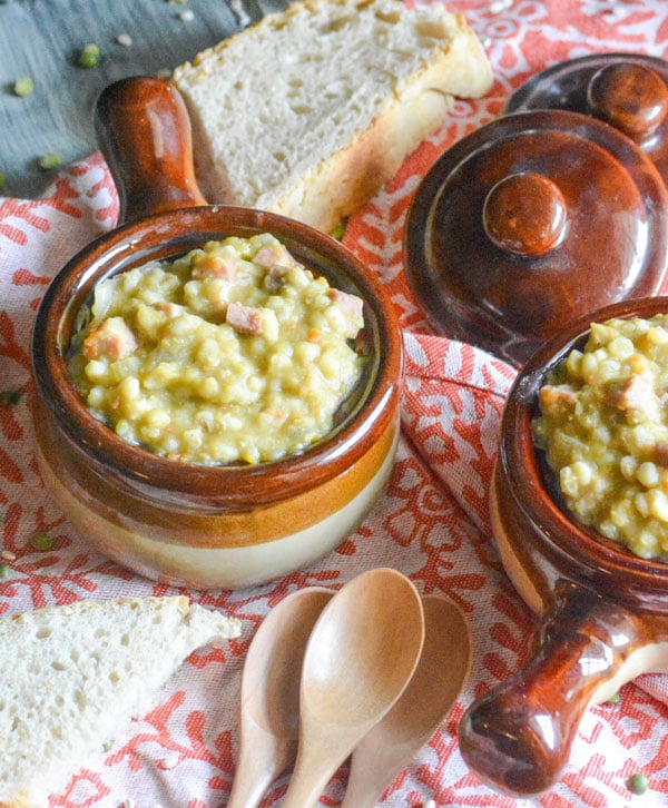 Slow Cooker Split Pea Ham & Barley Soup