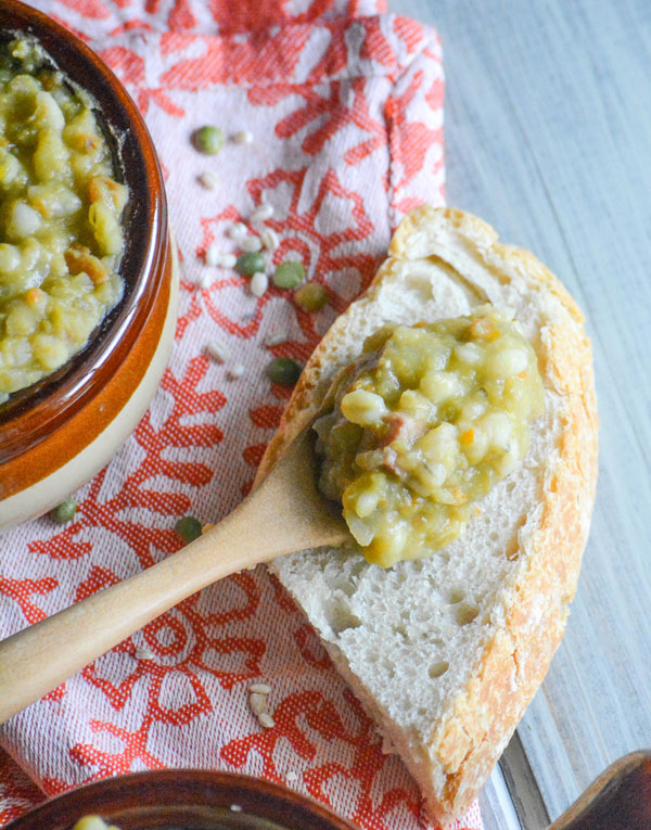 Slow Cooker Split Pea Ham & Barley Soup