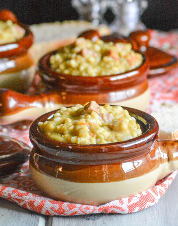 Slow Cooker Split Pea Ham & Barley Soup