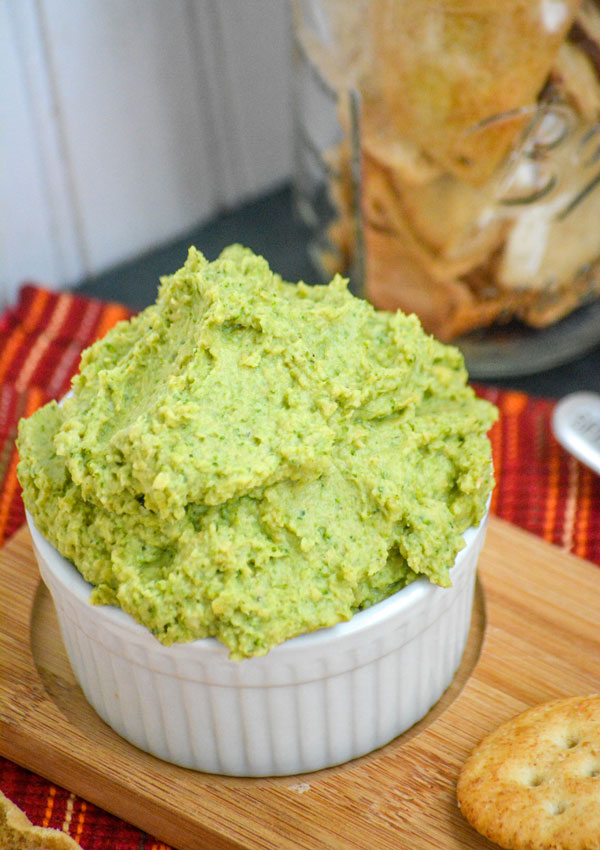 Homemade Broccoli Hummus