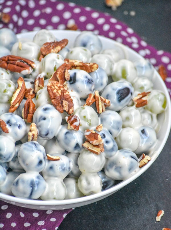 Sweet Southern Sour Cream Grape Salad