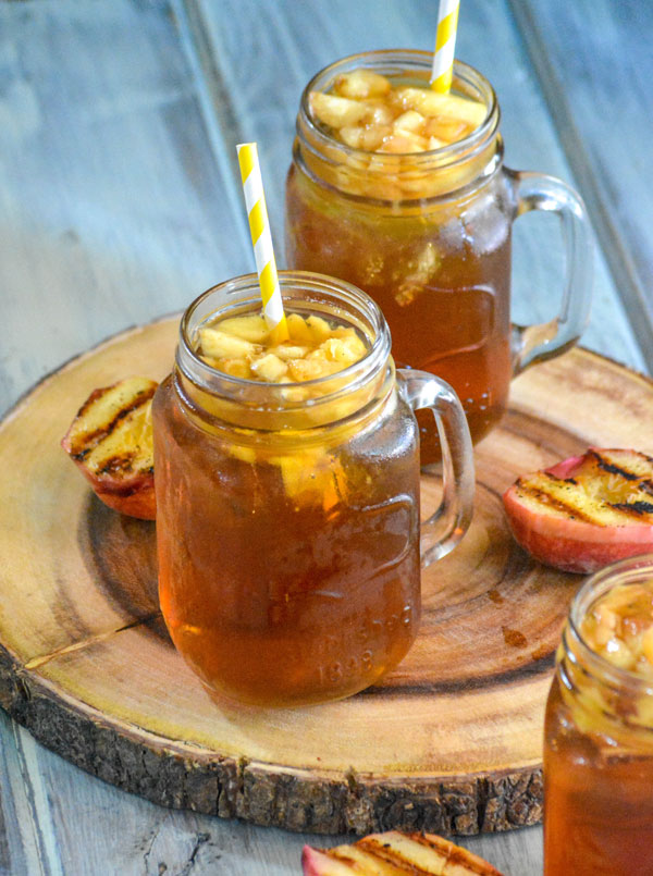 https://4sonrus.com/wp-content/uploads/2018/05/Grilled-Peach-Sweet-Iced-Tea-3.jpg