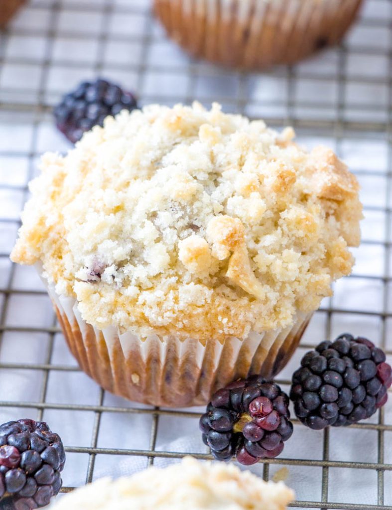 Blackberry Cobbler Muffins