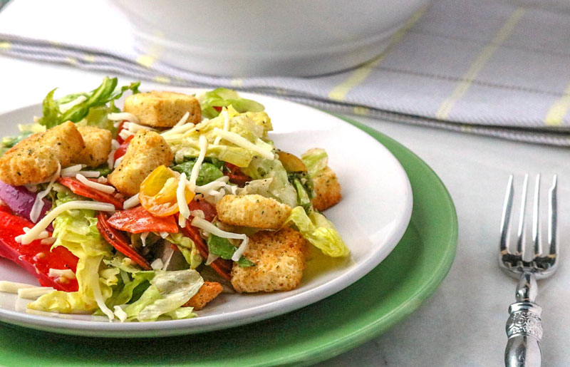 Pepperoni Pizza Salad