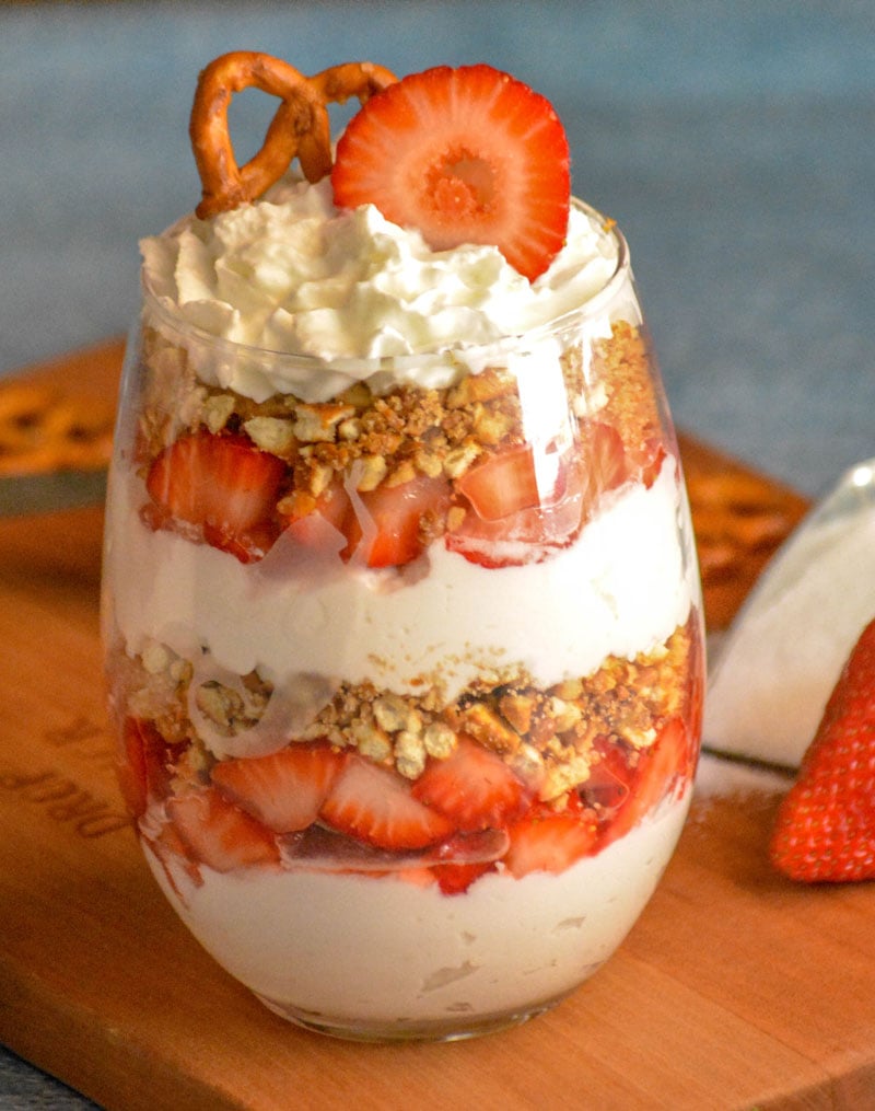 Strawberry Pretzel Salad Dessert