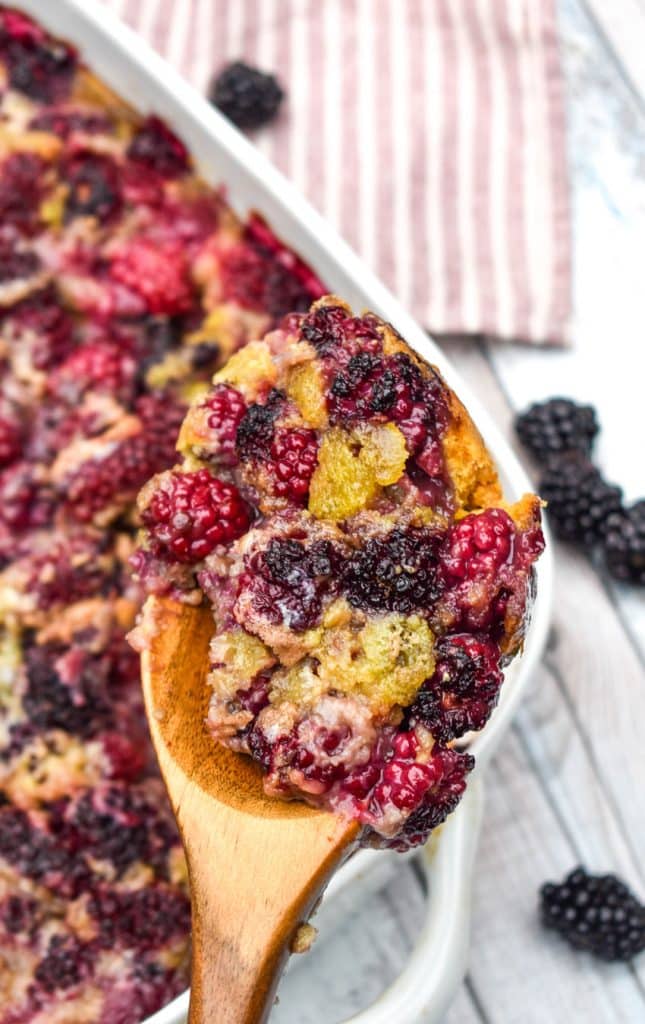 Cake Mix Blackberry Cobbler - 4 Sons 'R' Us