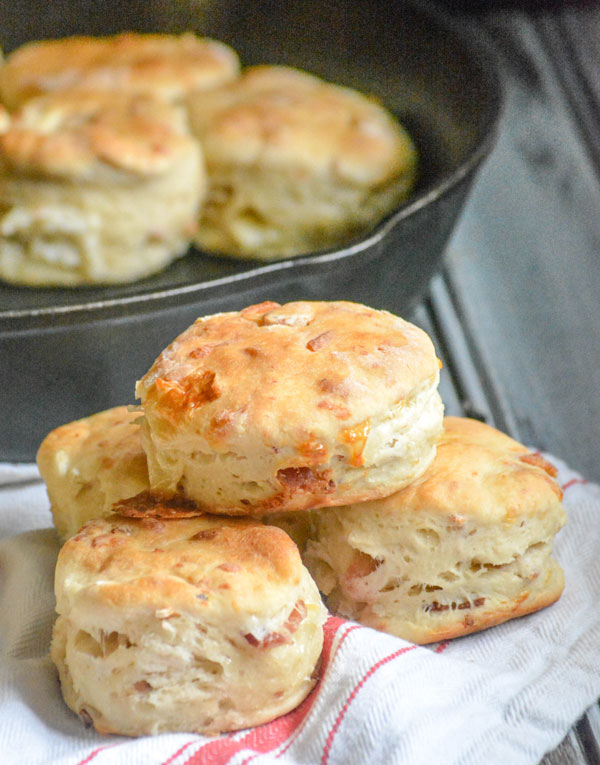 PepperJackBaconButtermilkBiscuits3 4 Sons 'R' Us