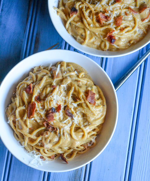 One Pot Creamy Pumpkin & Bacon Pasta