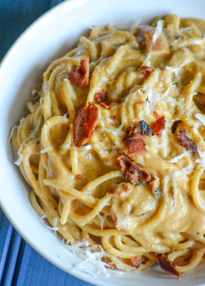 One Pot Creamy Pumpkin & Bacon Pasta