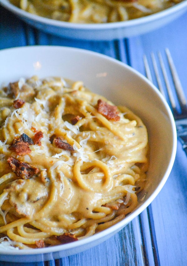 One Pot Creamy Pumpkin & Bacon Pasta