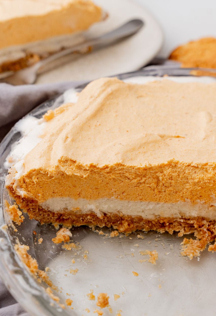 a pumpkin ice cream pie on a white countertop
