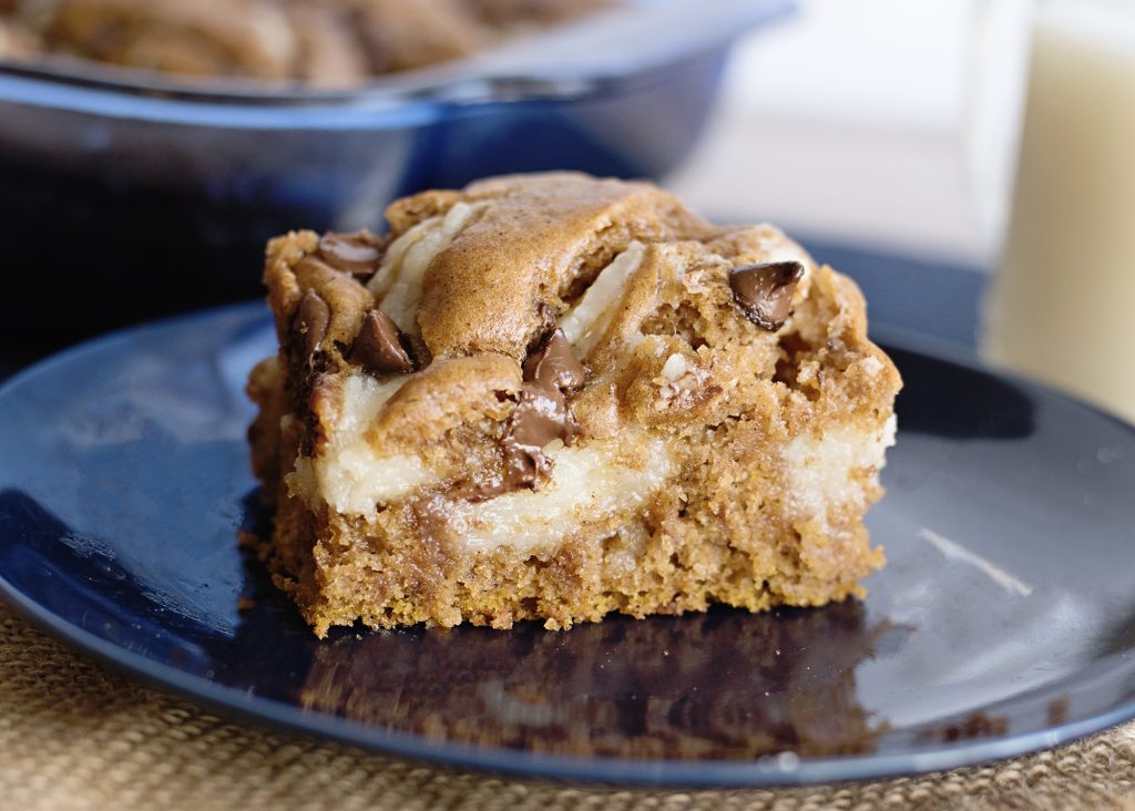 Pumpkin Spice Earthquake Cake