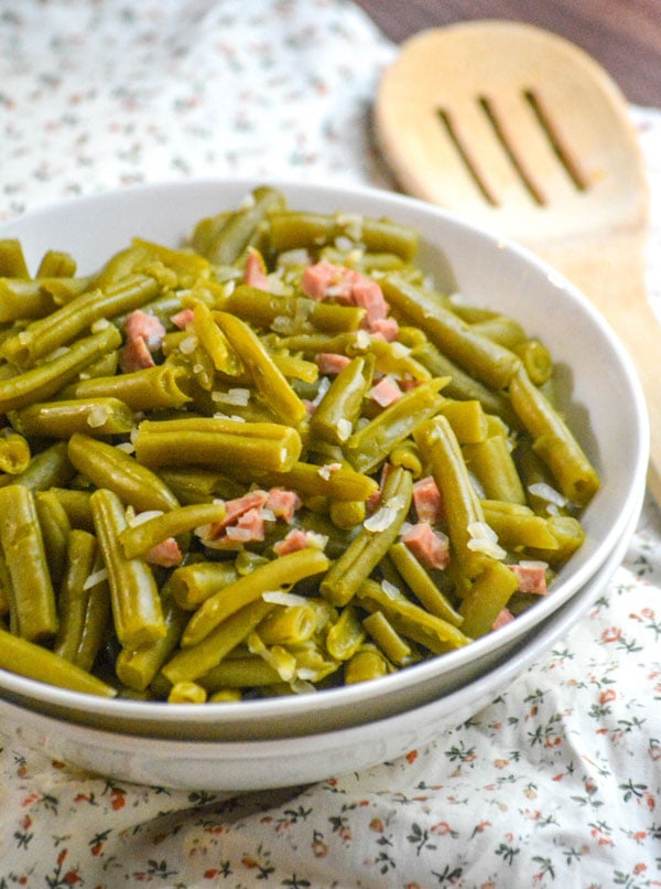 Slow Cooker Southern Green Beans with Tomatoes - Plain Chicken