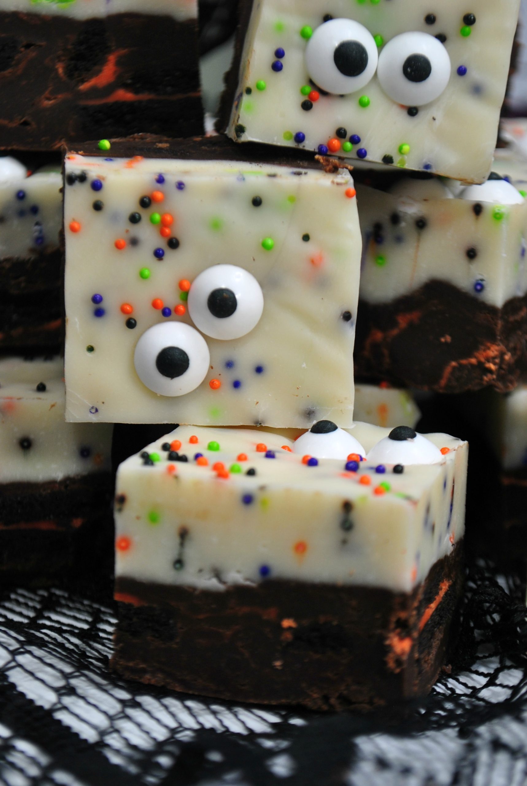 Spooky Marshmallow Filled Chocolates - Big Bear's Wife