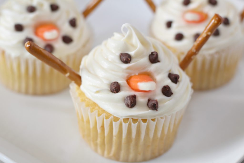 Snowman Cupcakes