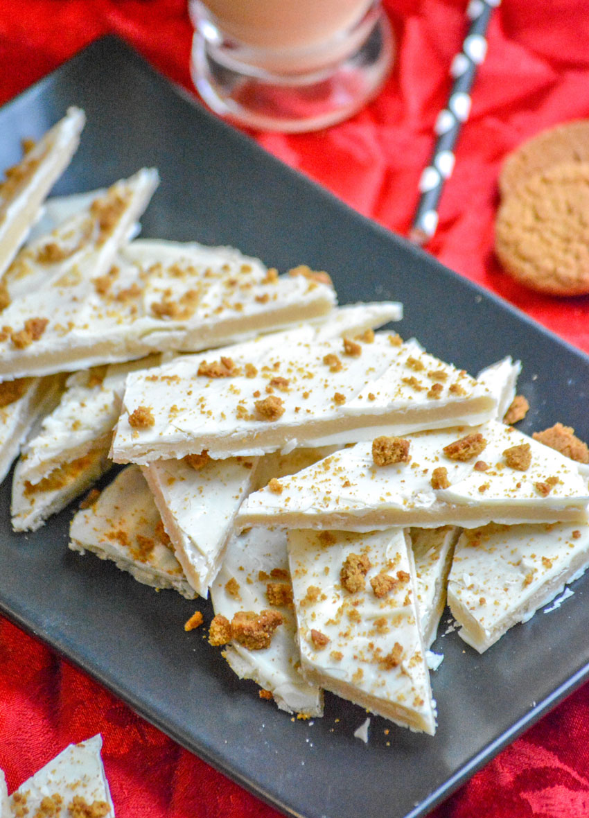 Christmas Grinch Bark #ChristmasSweetsWeek