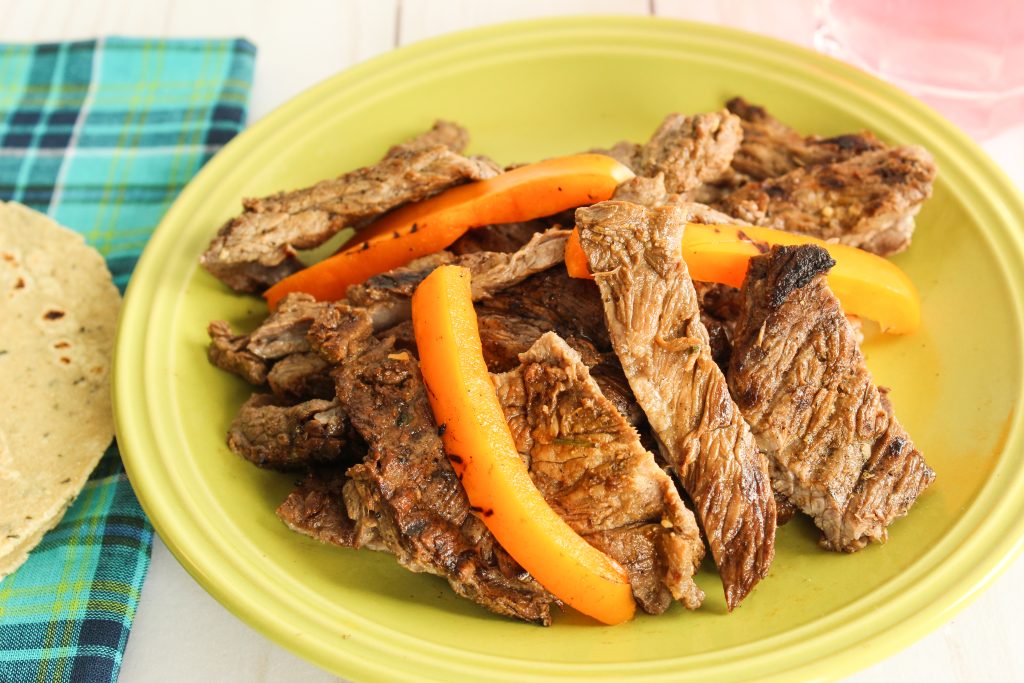 Easy Garlic Cilantro Lime Steak Fajitas