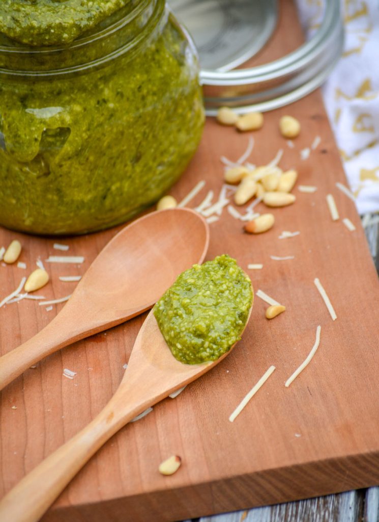 Nonna's Homemade Basil Pesto