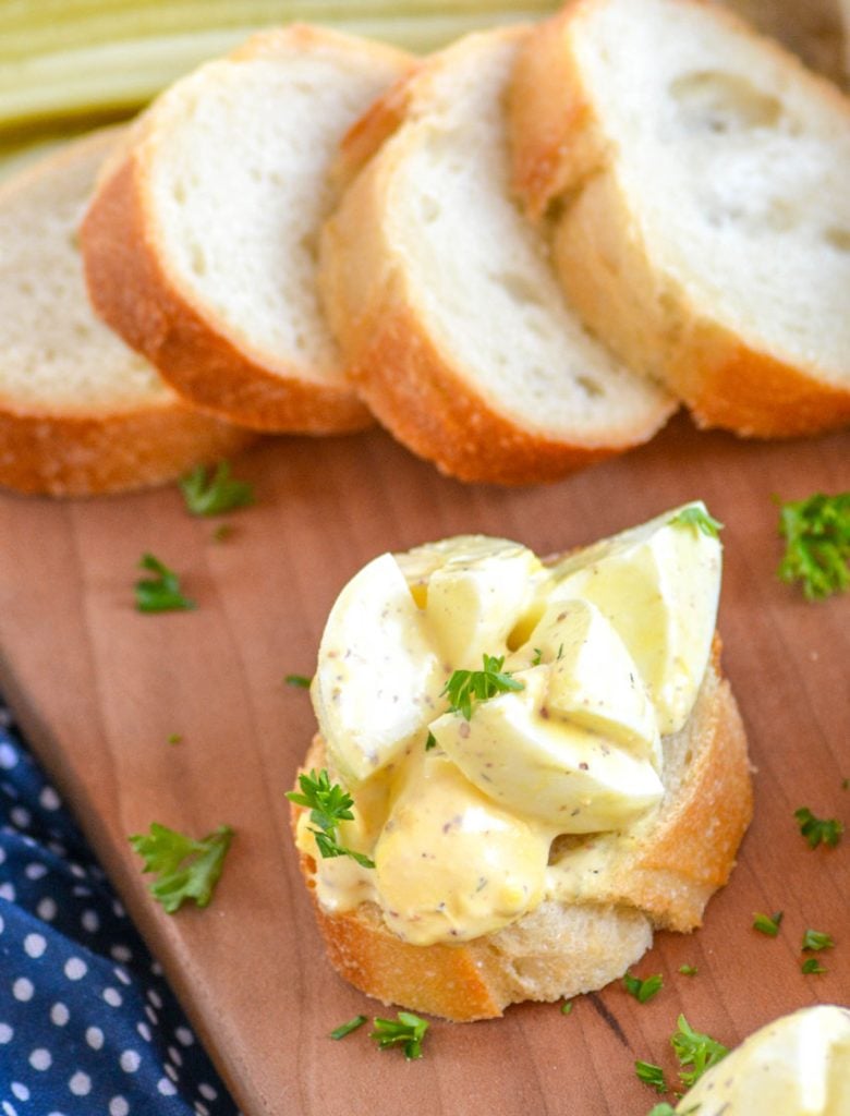 deviled egg appetizer