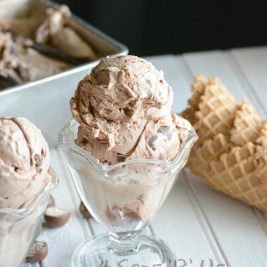 SCOOPS OF NO CHURN CHOCOLATE MALT CRUNCH ICE CREAM IN A GLASS DISH