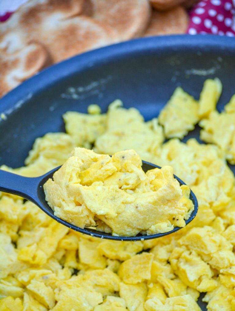 How To Make Fool Proof Fluffy Scrambled Eggs - 4 Sons 'R' Us